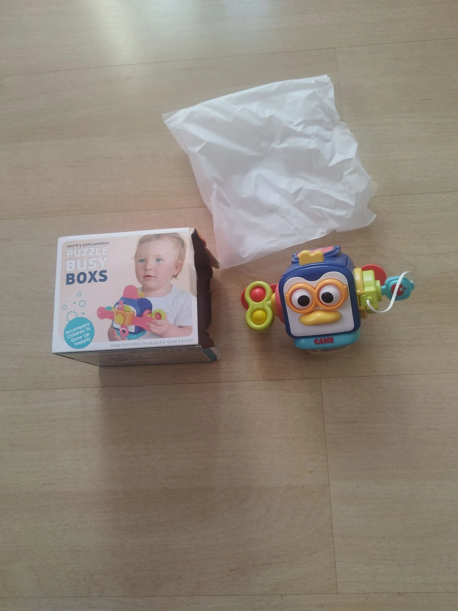 Cubo de actividades Montessori